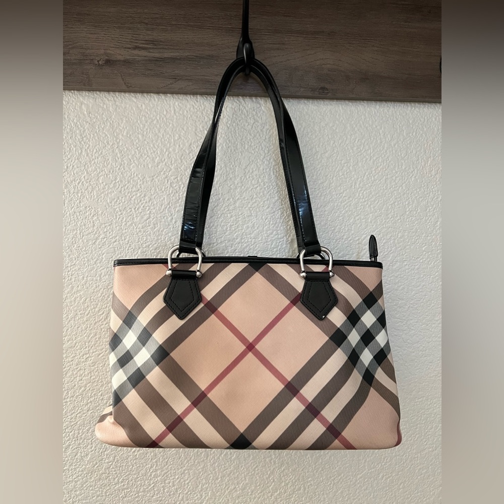 Large Burberry nylon plaid shoulder bag